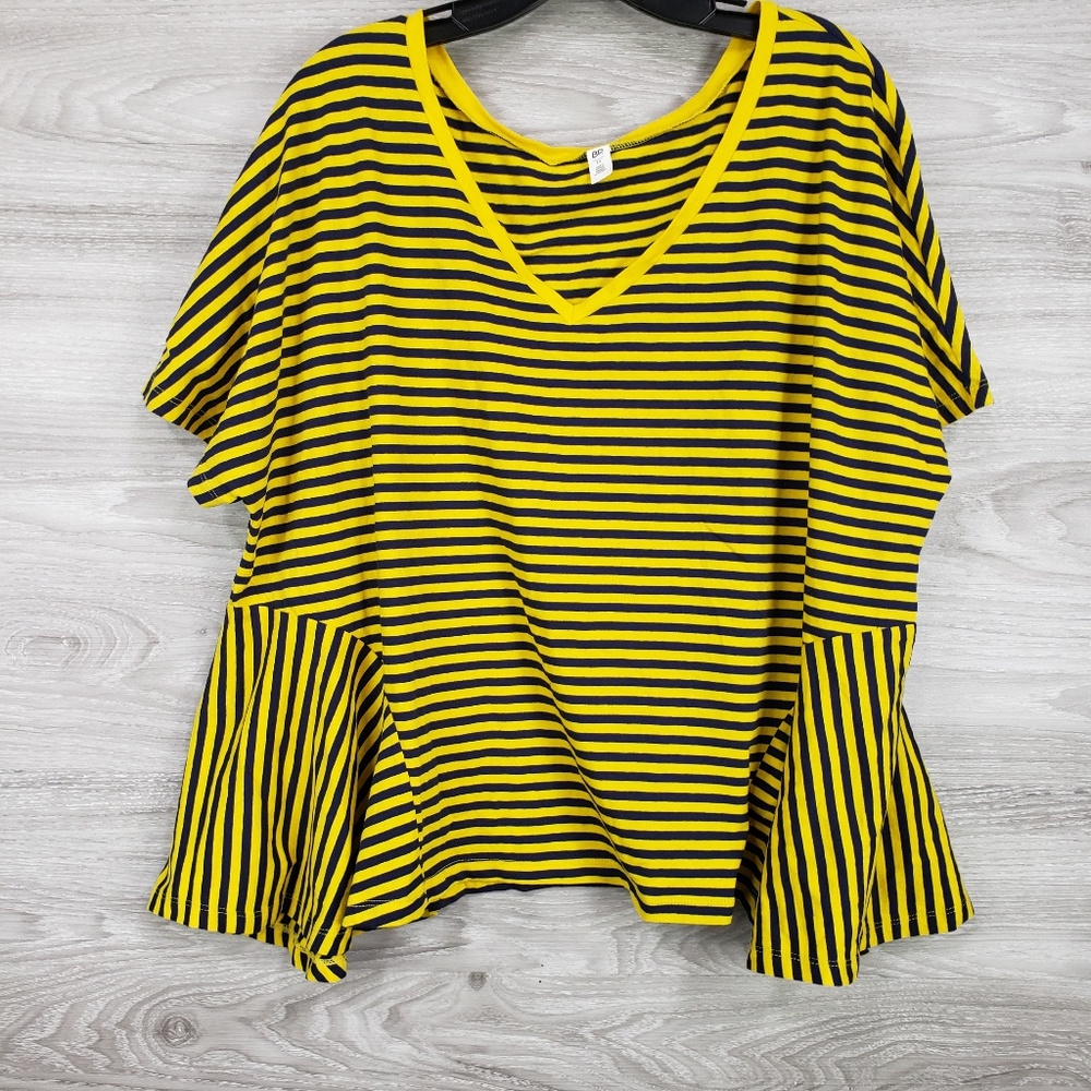 BP. | Stripe Sharkbite Hem Tee yellow an black